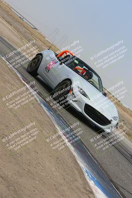 media/Sep-09-2022-Turn8 Trackdays (Fri) [[e0d53d97f1]]/Beginner/Session 3 (Grapevine)/